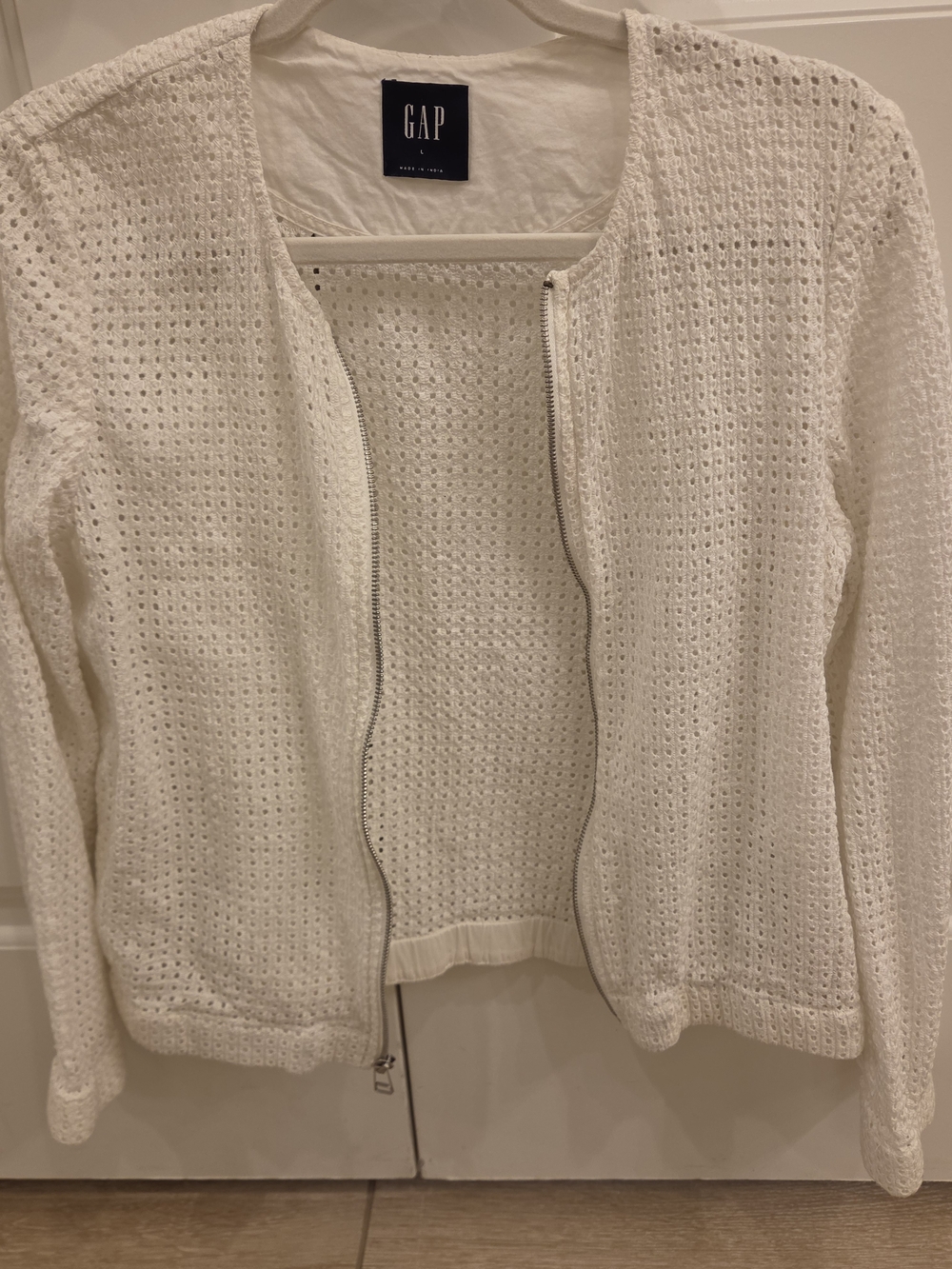 GAP White Open-Weave Zip Front Jacket